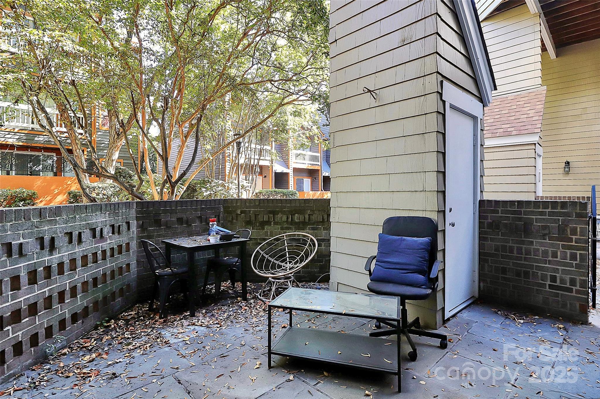 Springfield Square - Residential