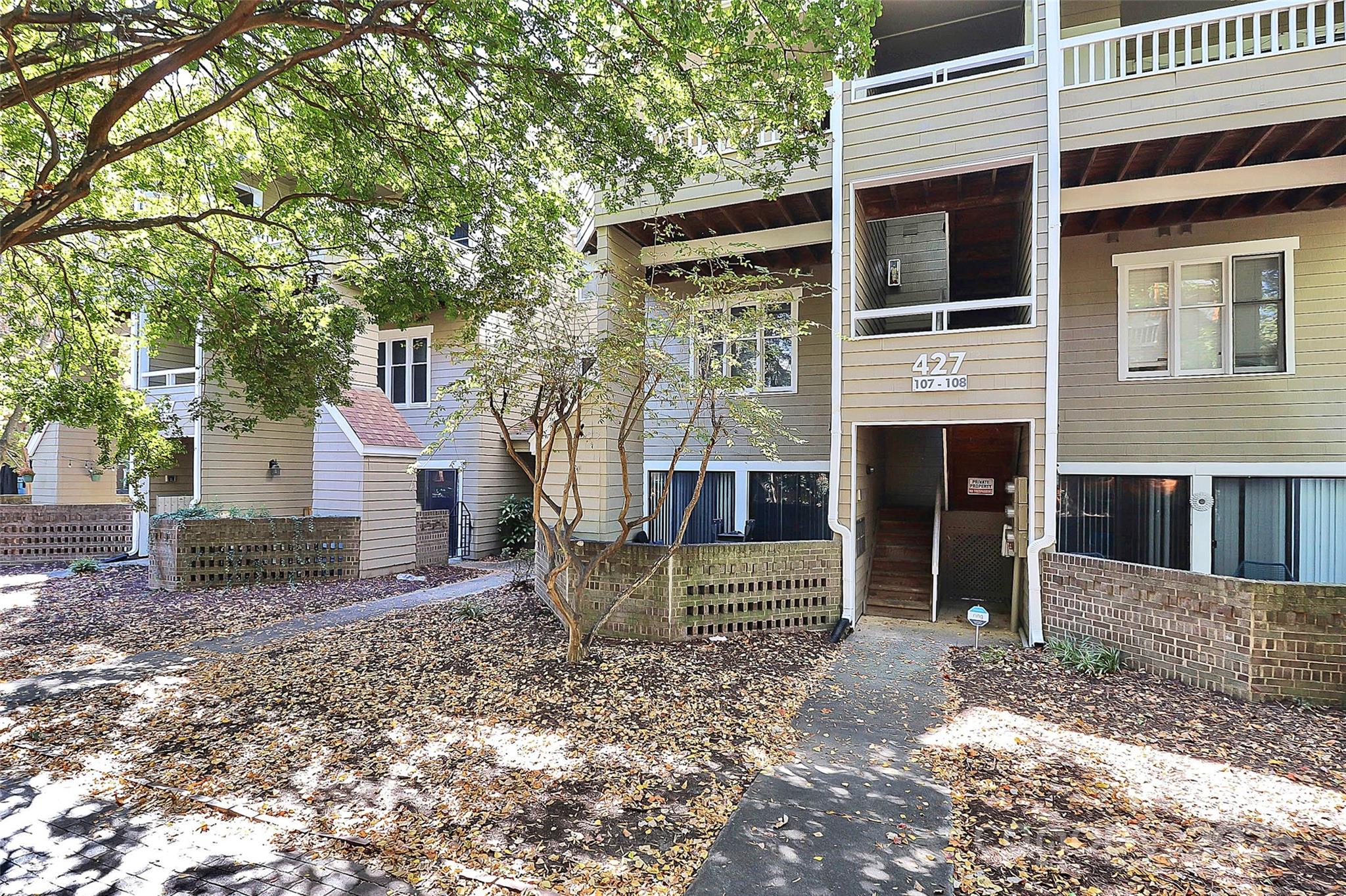 Springfield Square - Residential