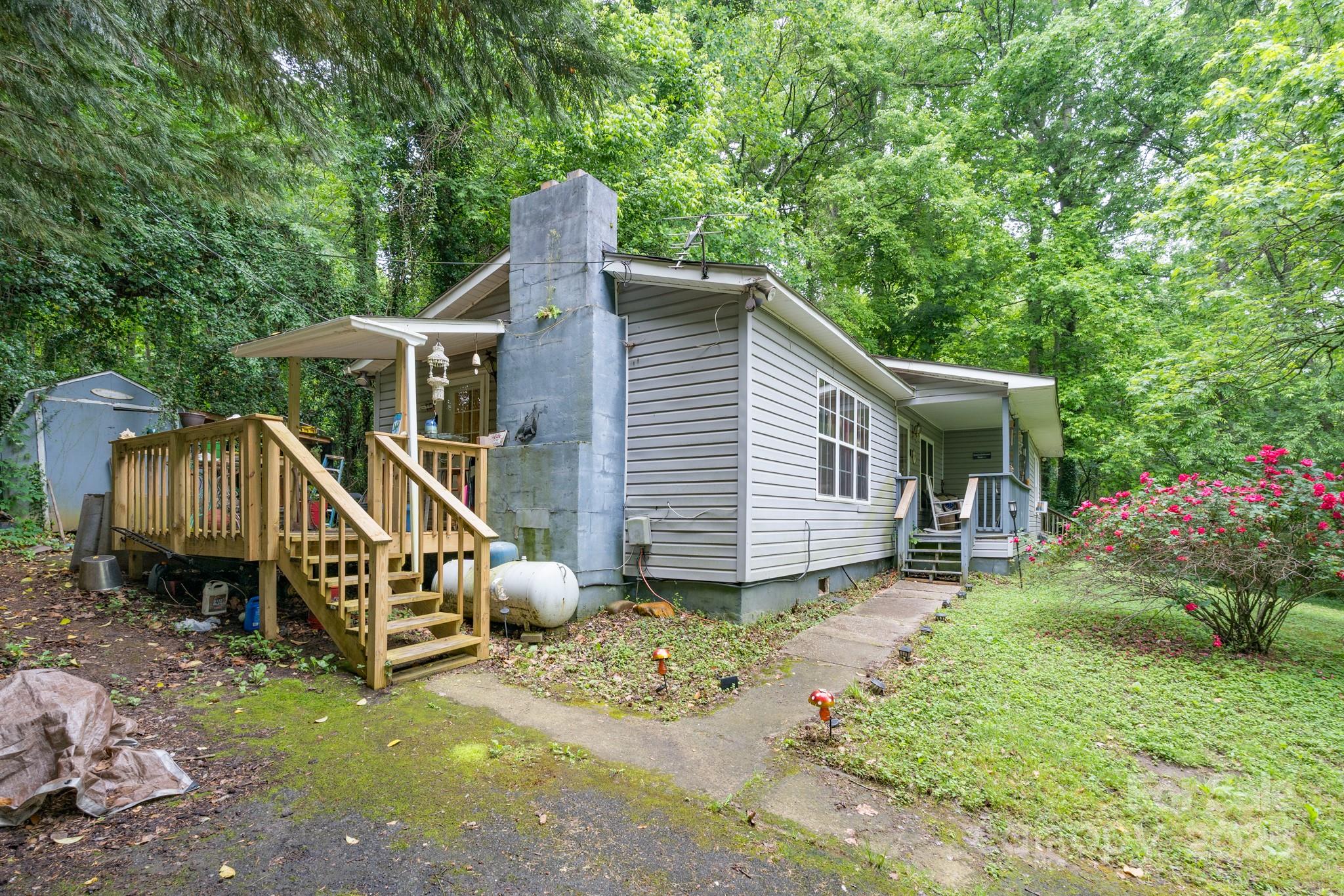 857 Hills Road