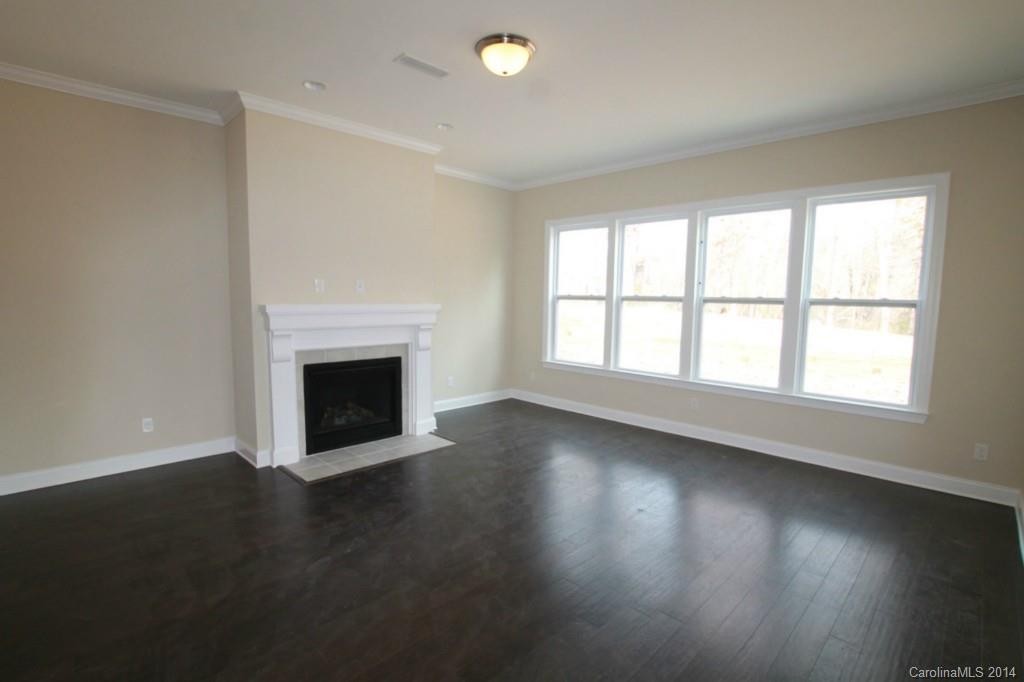 Lake Ridge - Residential