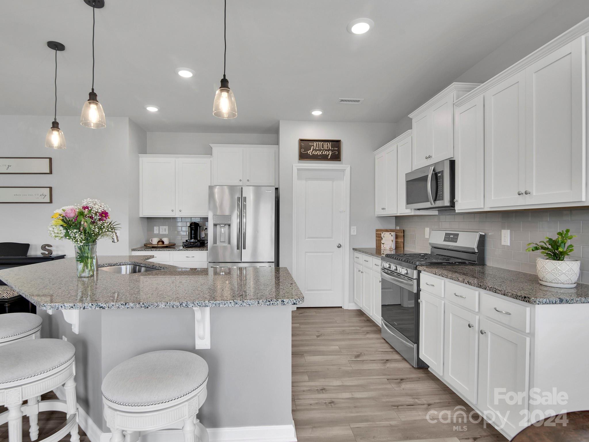 Elizabeth - Residential