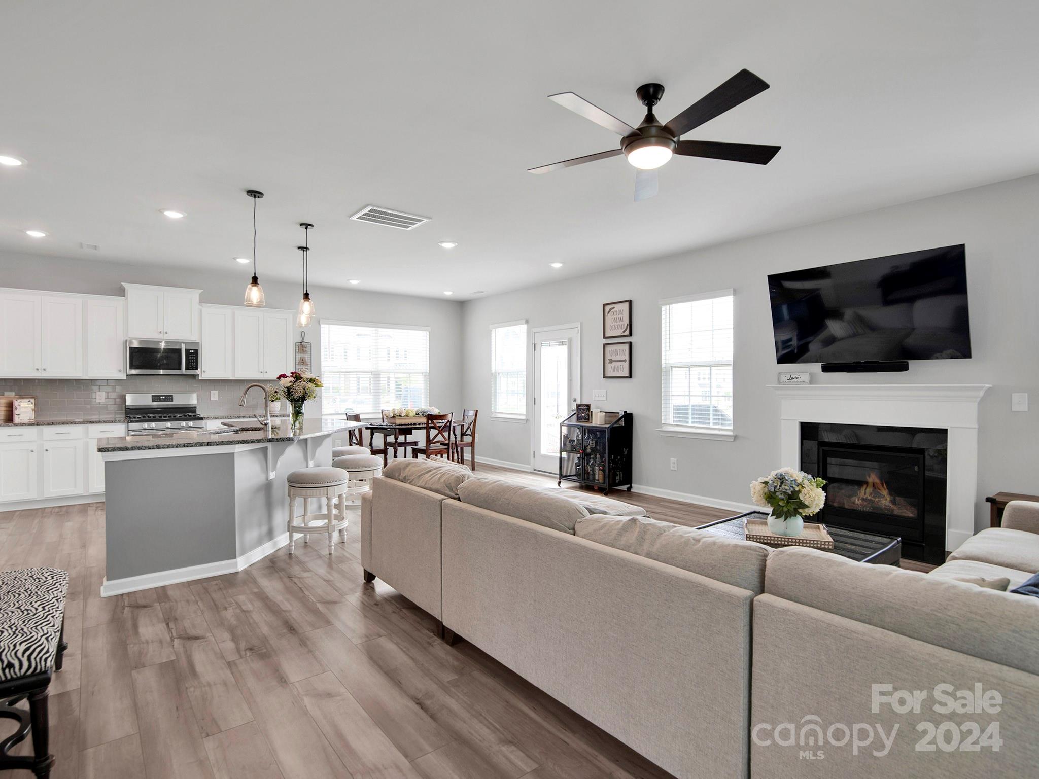 Elizabeth - Residential