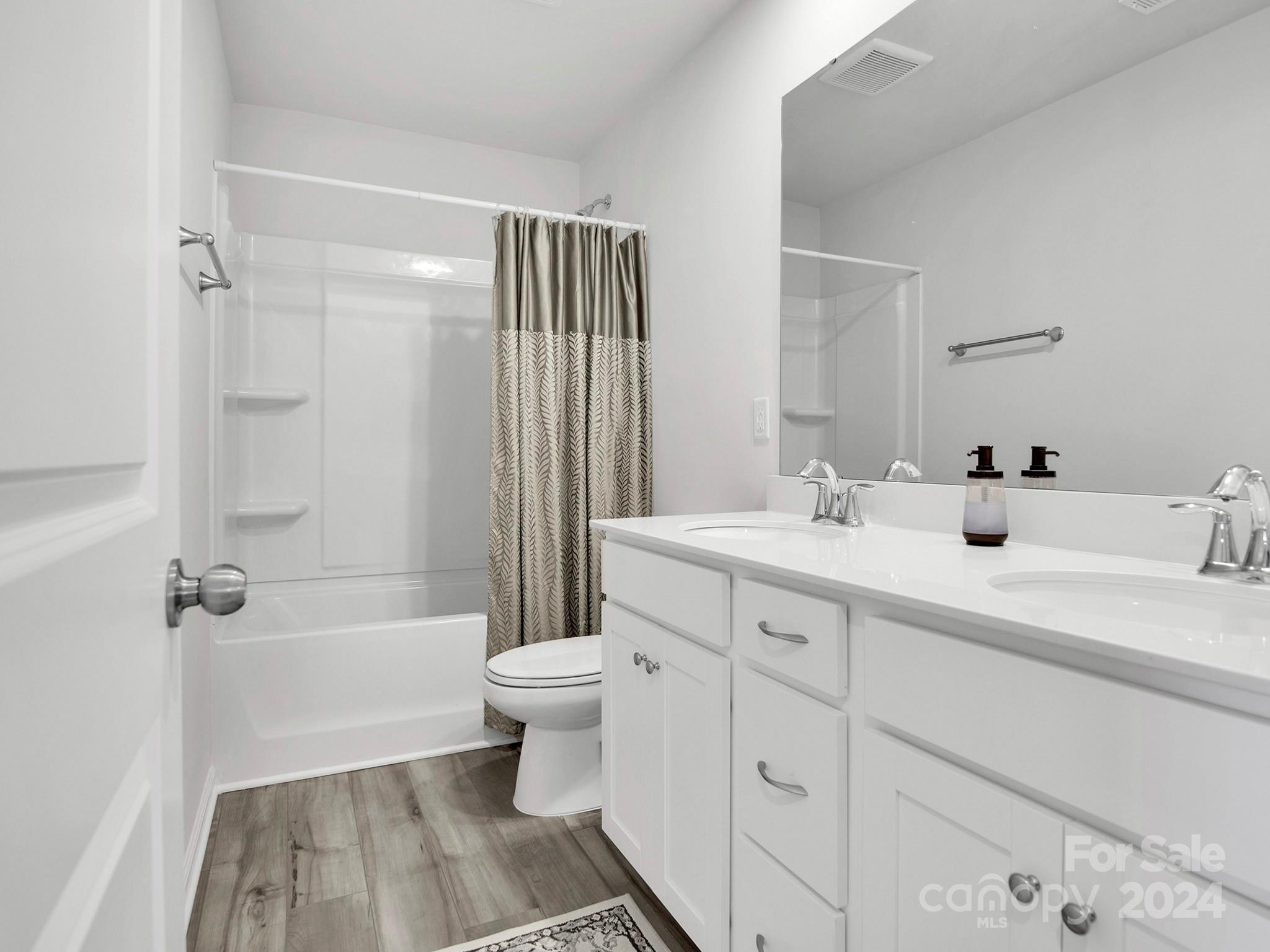 Elizabeth - Residential