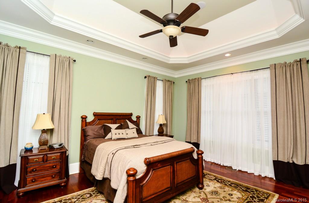 Laurel Creek - Residential