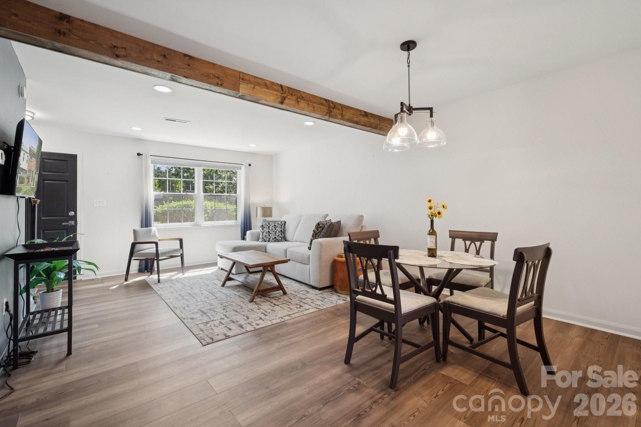 8838 Hunter Ridge Drive