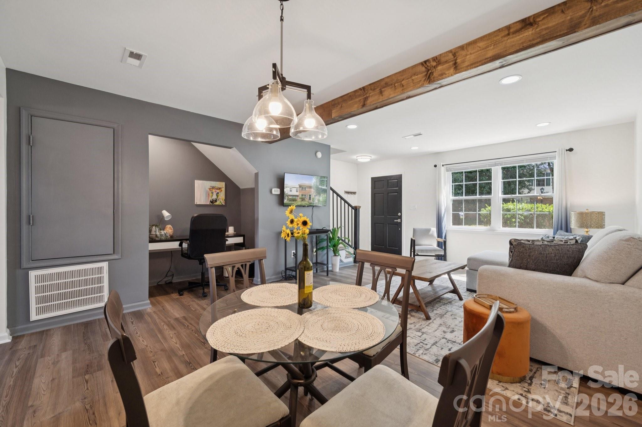 8838 Hunter Ridge Drive