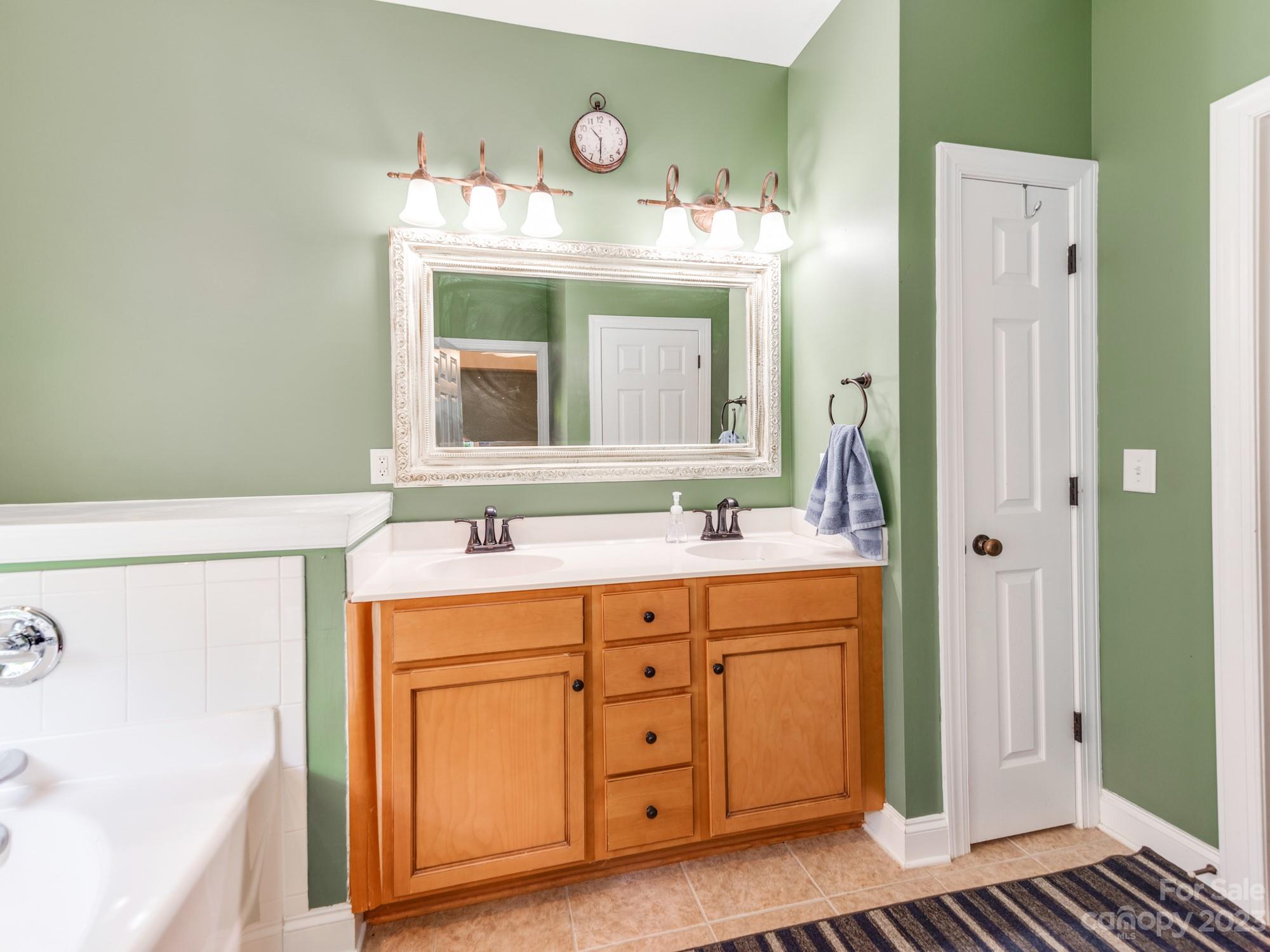 Colton Ridge - Residential