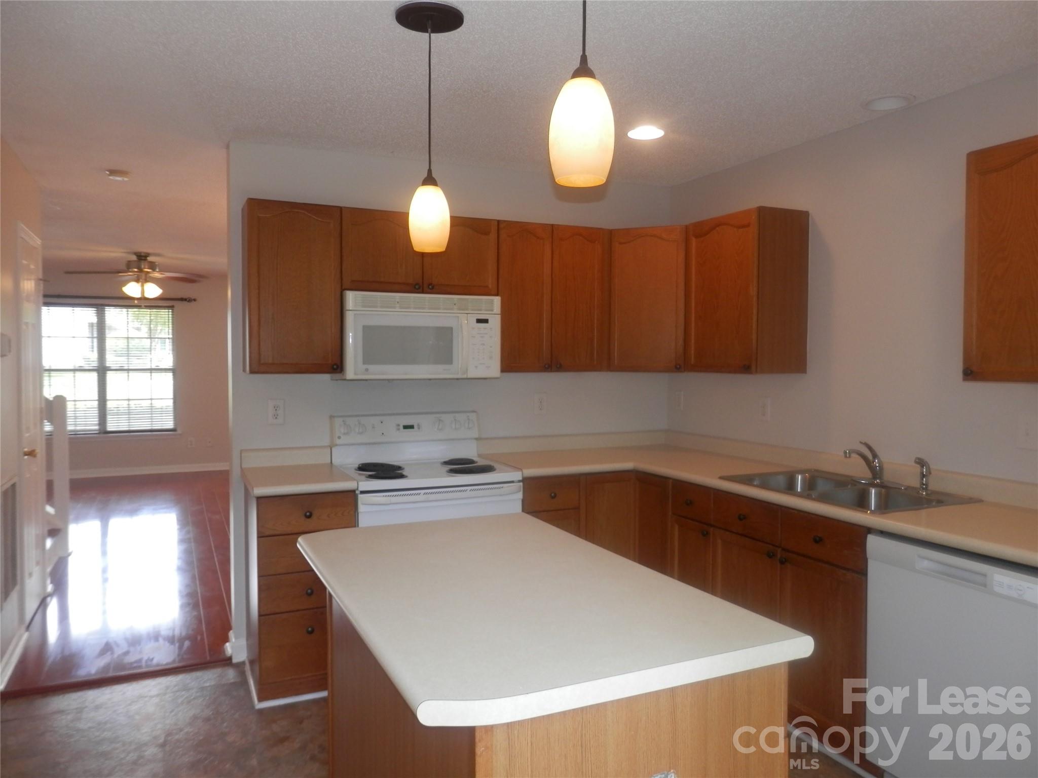 Roxborough - Residential Lease