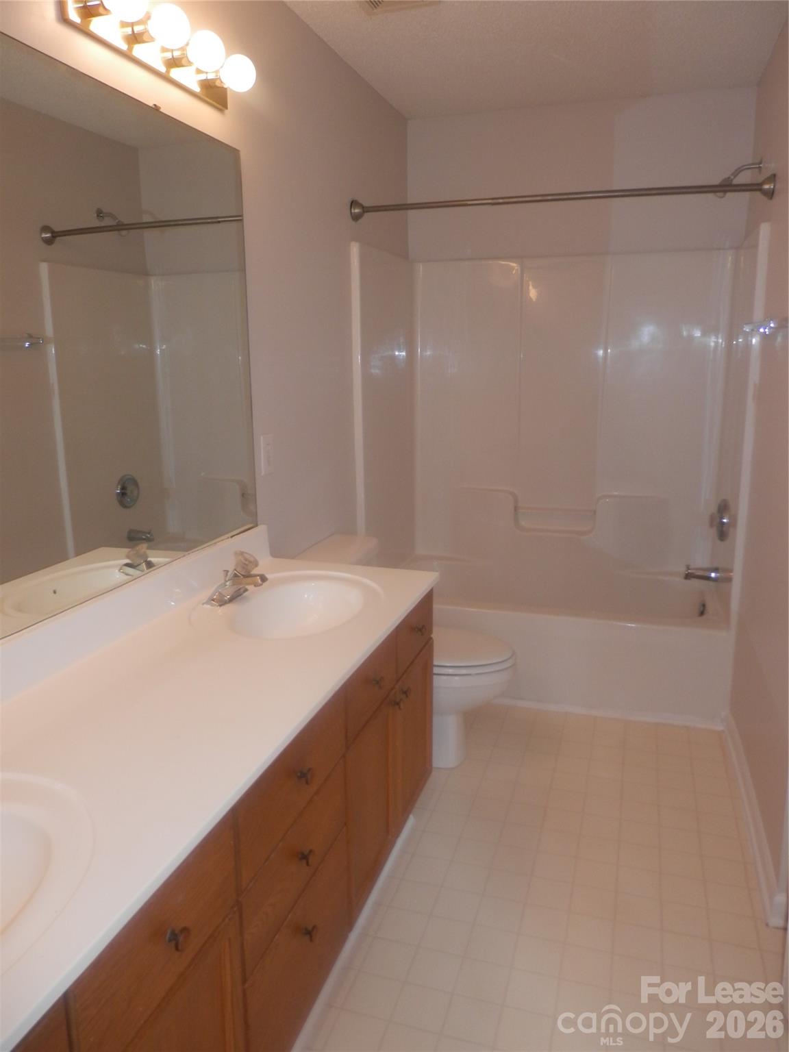 Roxborough - Residential Lease