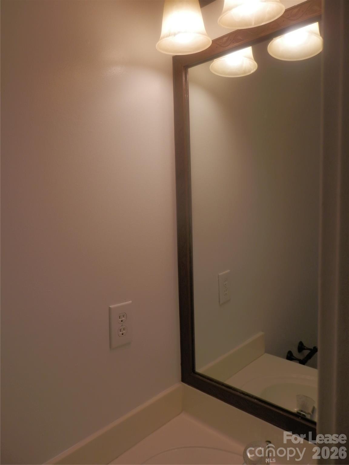 Roxborough - Residential Lease