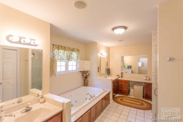 Lakeridge - Residential