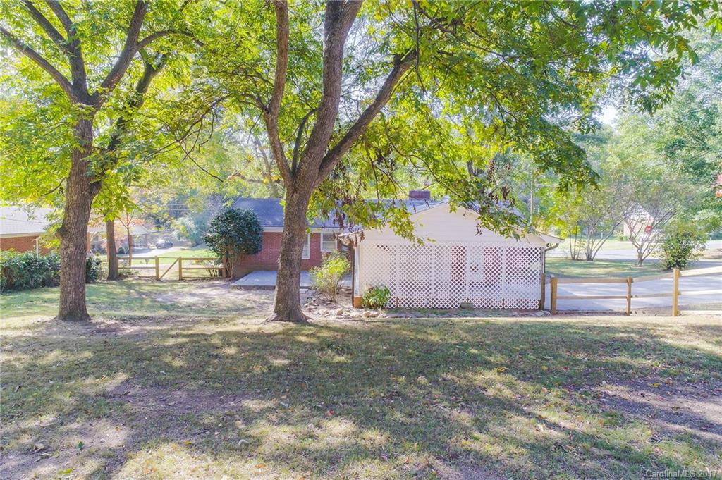 Rolling Hills - Residential