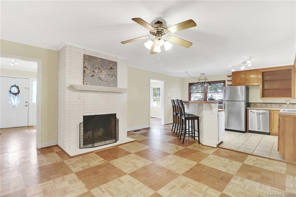 Rolling Hills - Residential