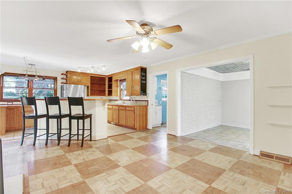 Rolling Hills - Residential