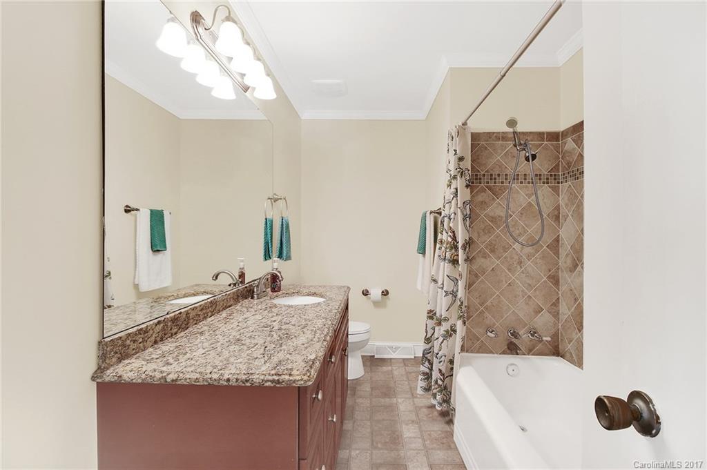 Rolling Hills - Residential