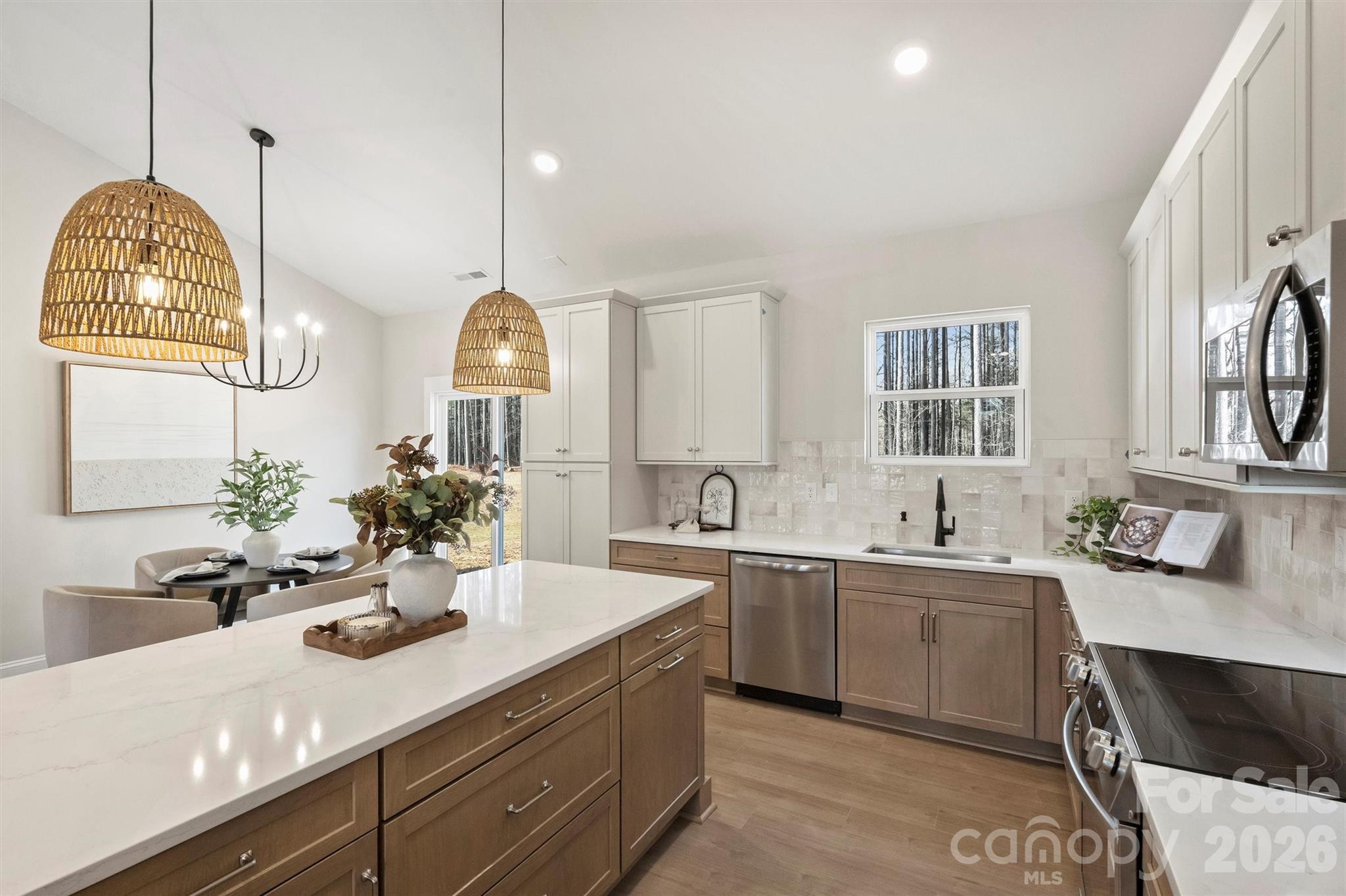 2307 Lee Lawing Road