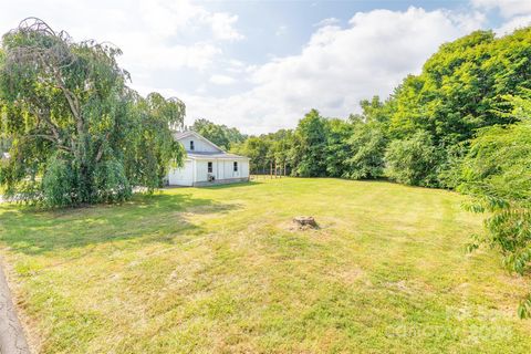 A home in Waynesville