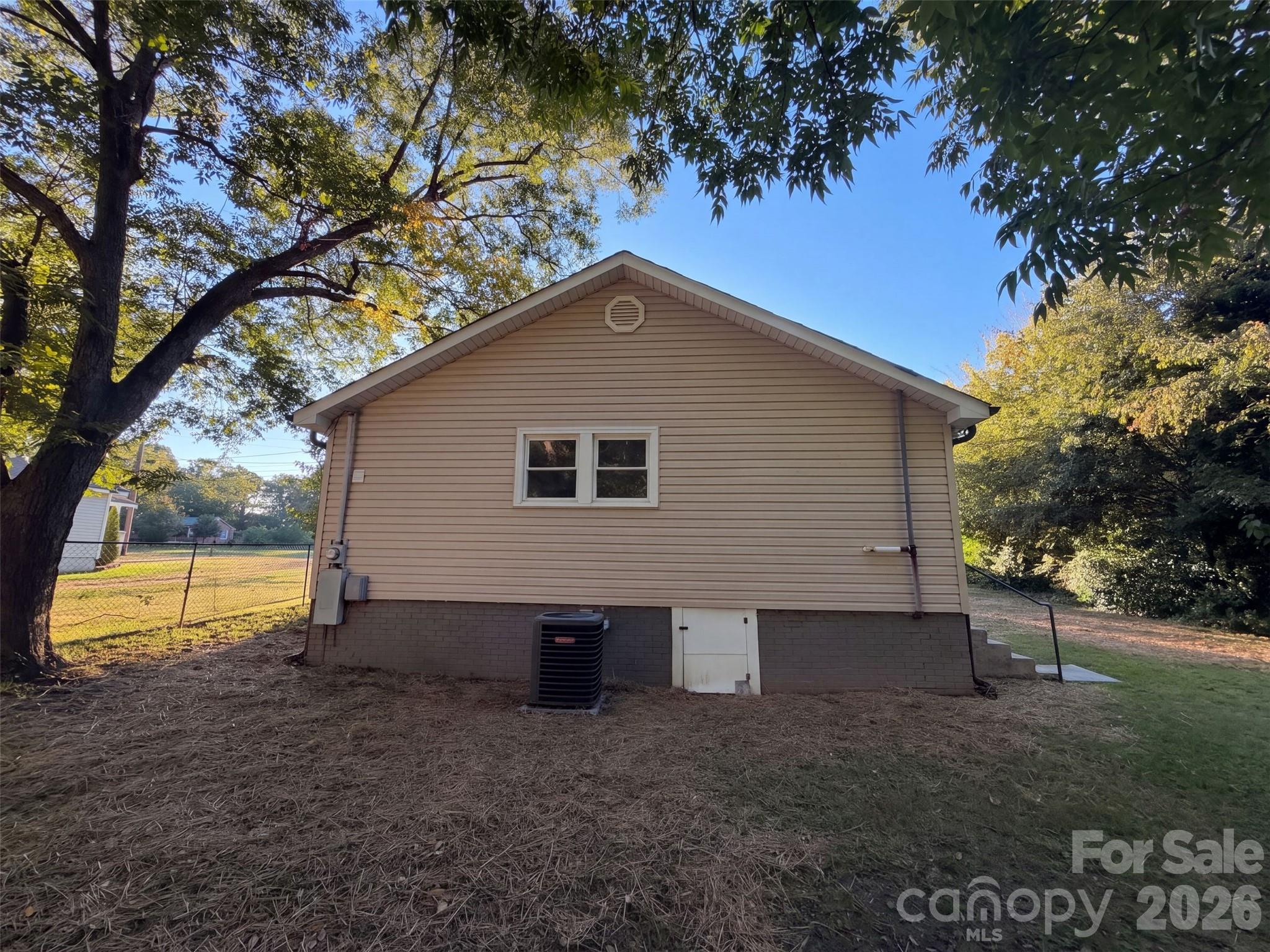 308 Spring Garden Avenue