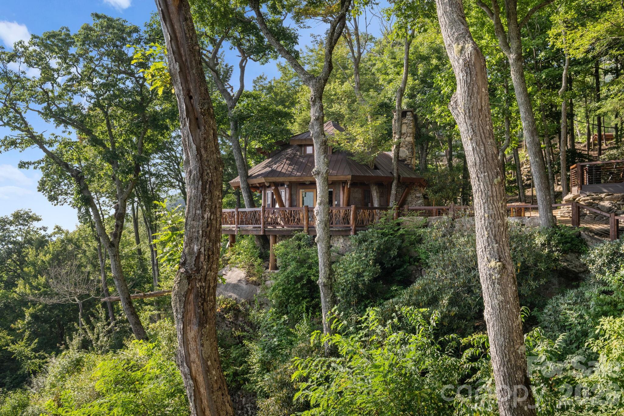 The Lodges at Eagles Nest - Residential