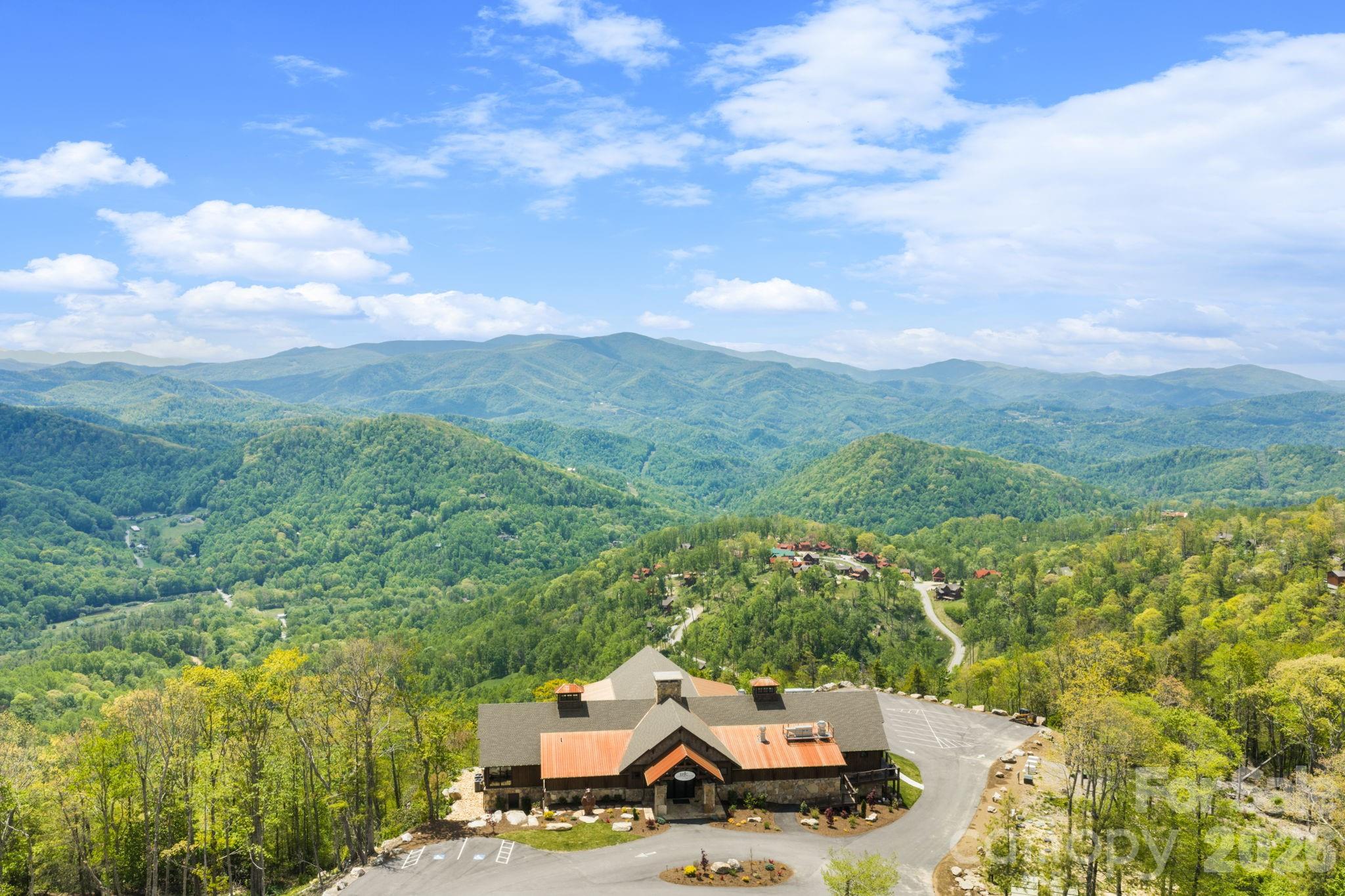 The Lodges at Eagles Nest - Residential