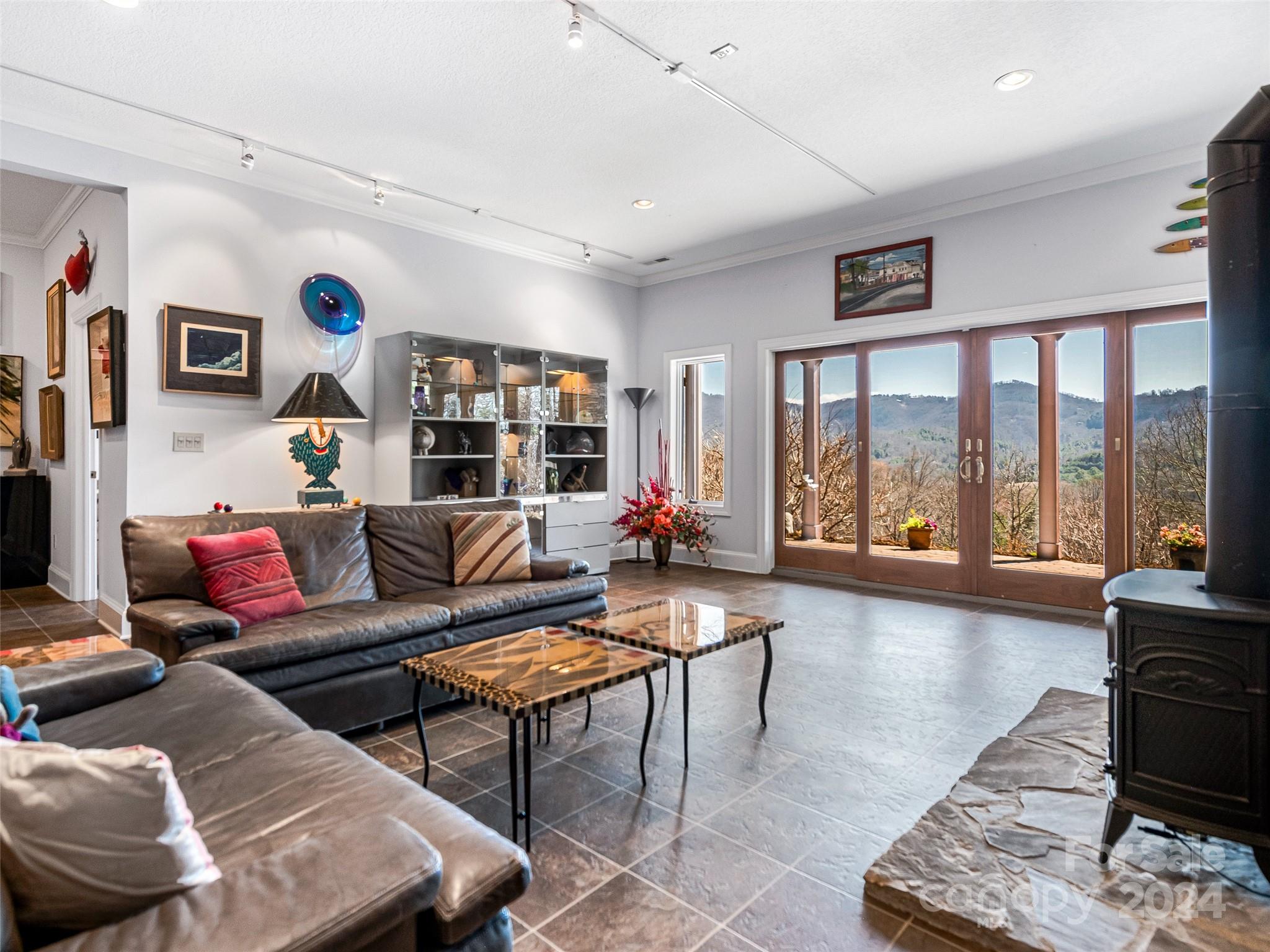 White Oak Ridge - Residential