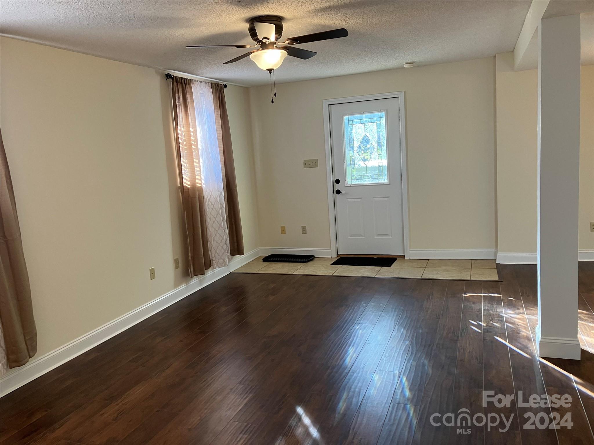Lakeshore Estates - Residential Lease