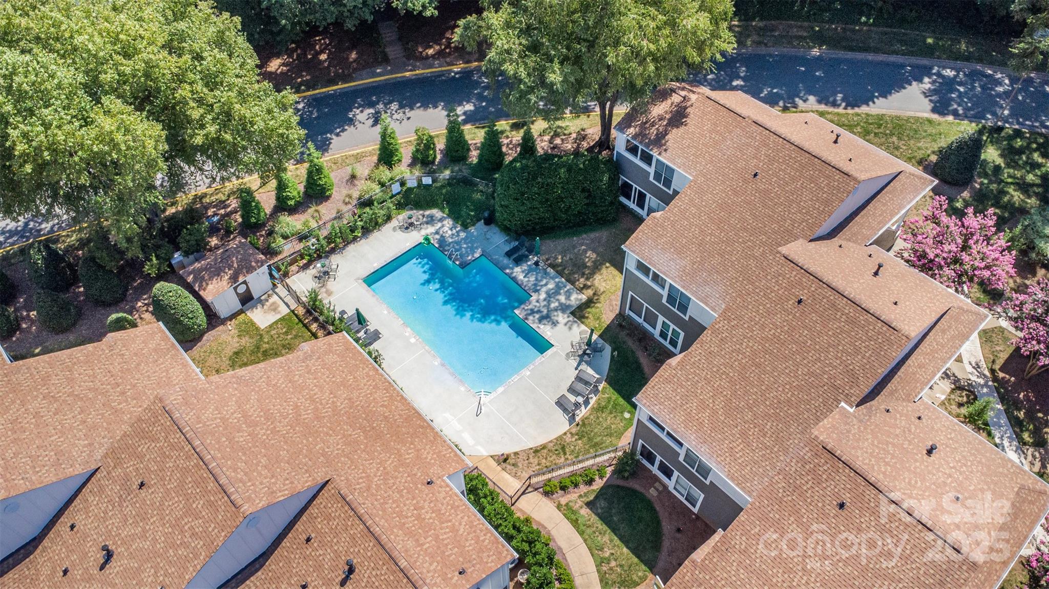 Davidson, North Carolina 28036, United States, 2 Bedrooms Bedrooms, ,2 BathroomsBathrooms,Residential,Coming Soon,219306