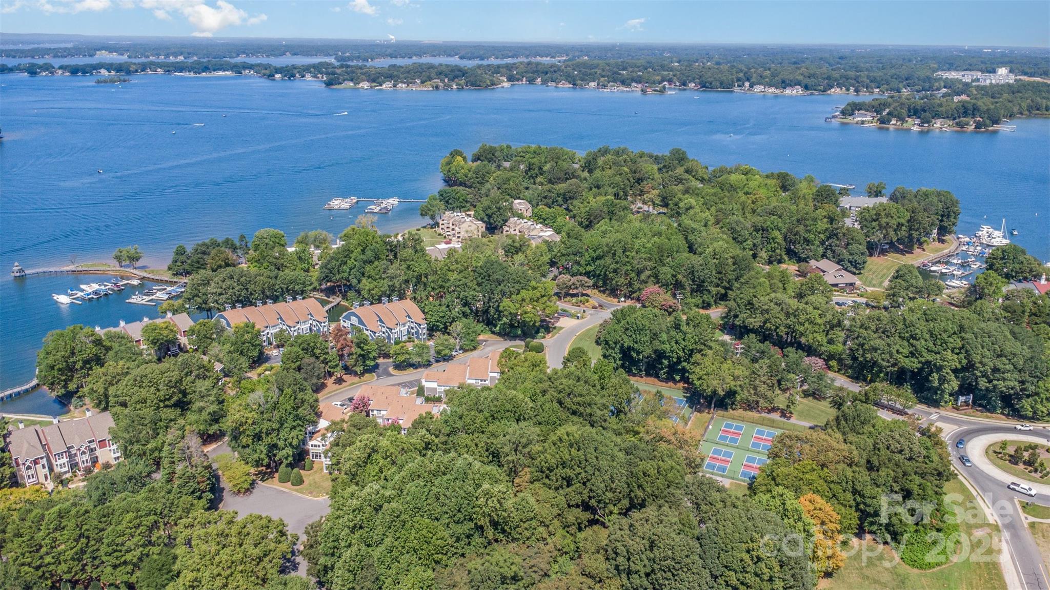 Davidson, North Carolina 28036, United States, 2 Bedrooms Bedrooms, ,2 BathroomsBathrooms,Residential,Coming Soon,219306