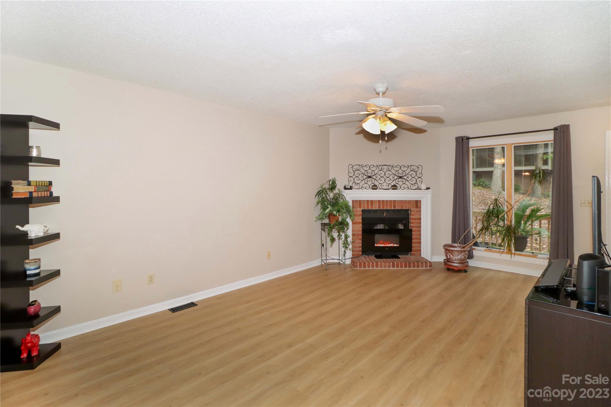 Ridgeview - Residential