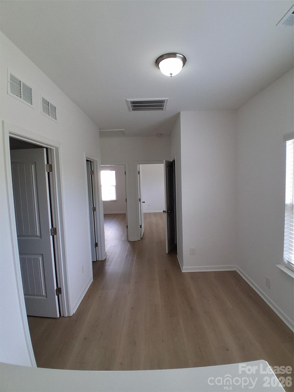 Oakview Commons - Residential Lease