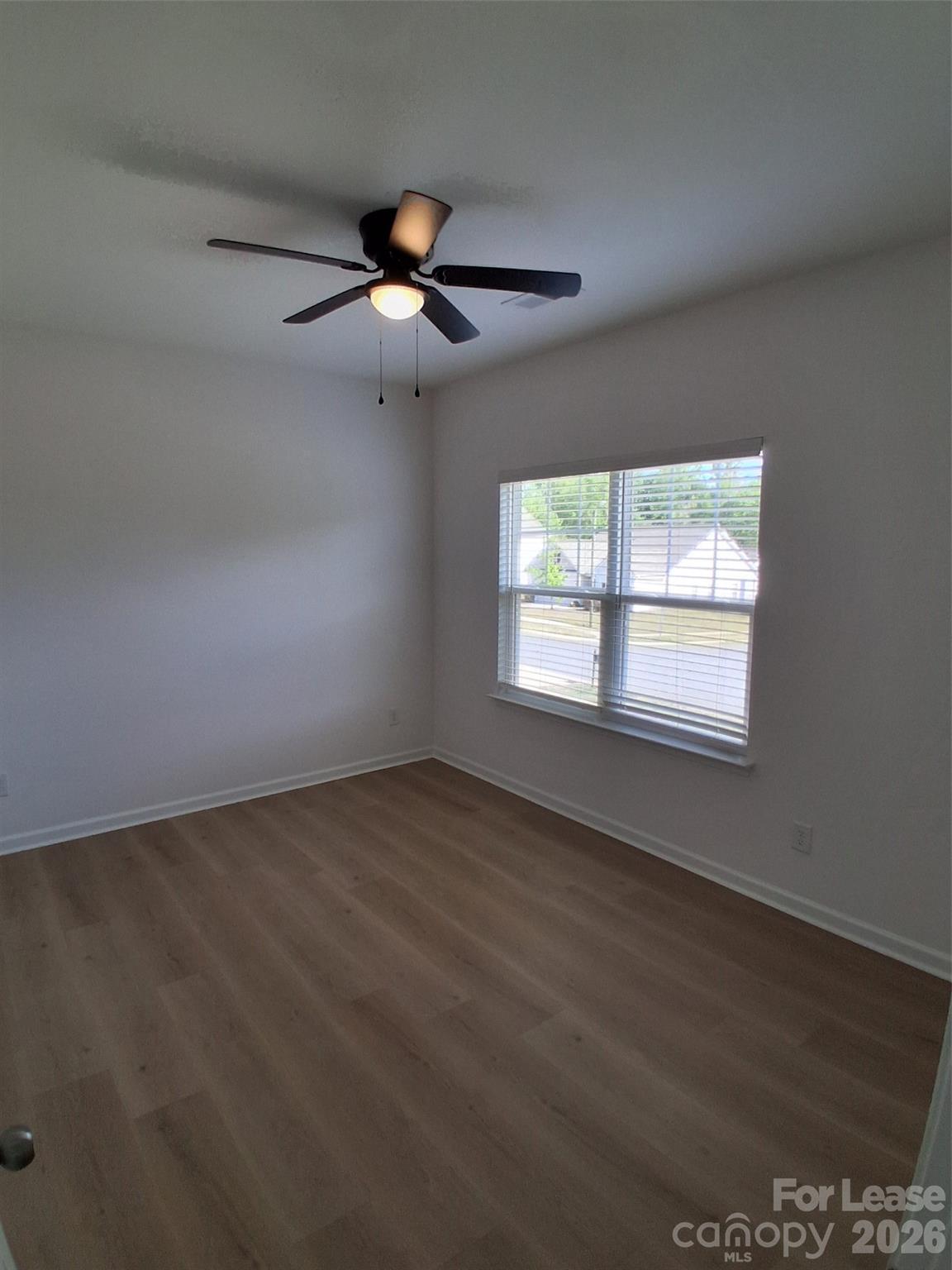 Oakview Commons - Residential Lease