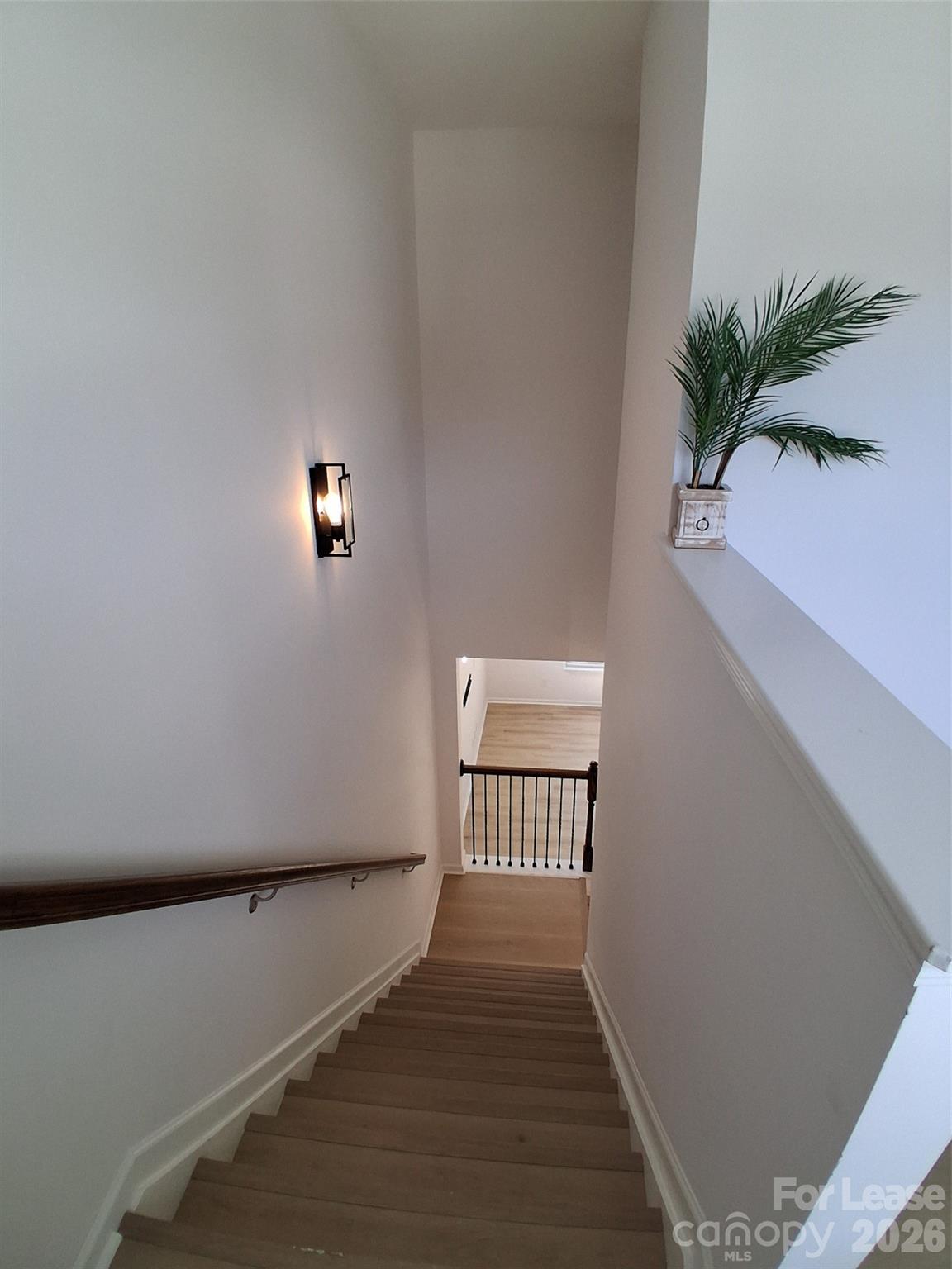 Oakview Commons - Residential Lease