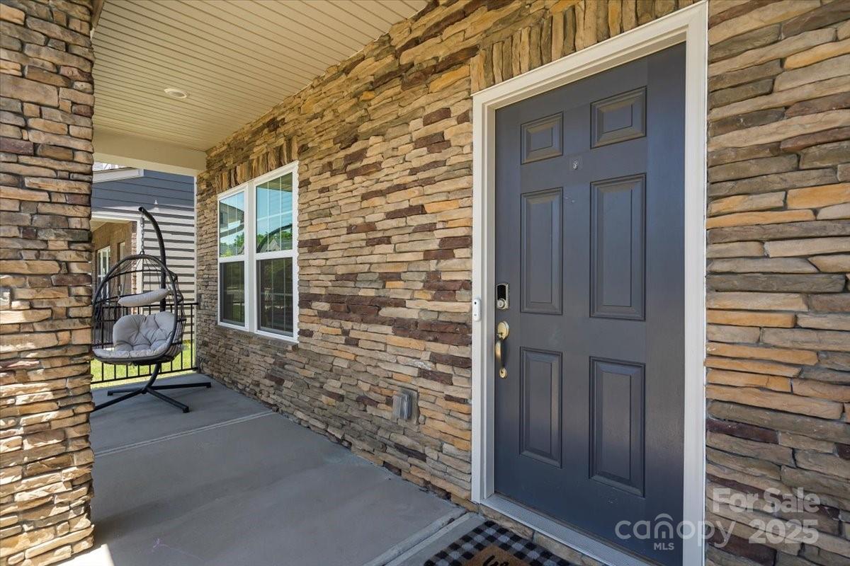 613 Cedar Knoll Circle