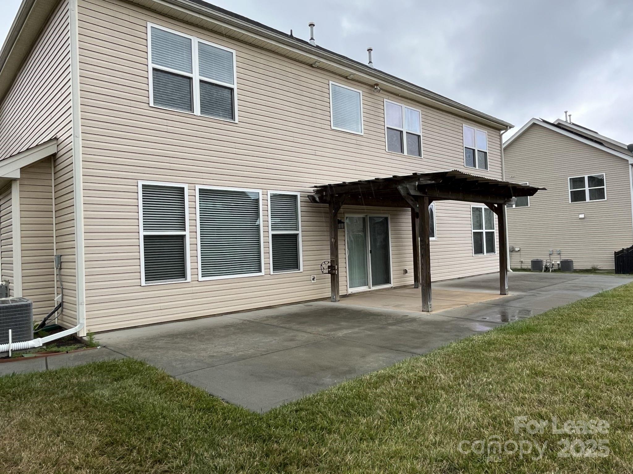 Wellington Chase - Residential Lease