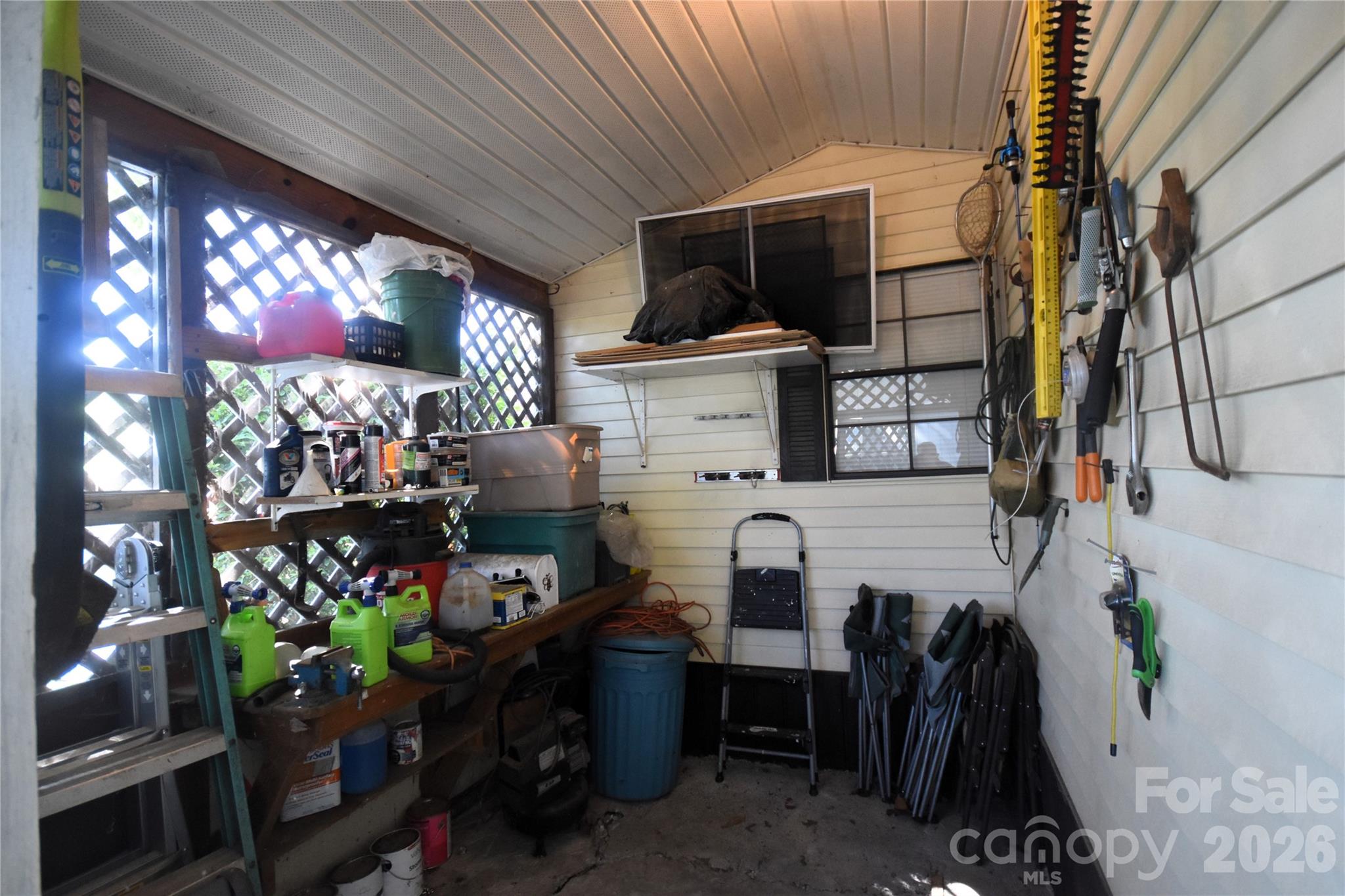 Dogwood Lakes - Residential