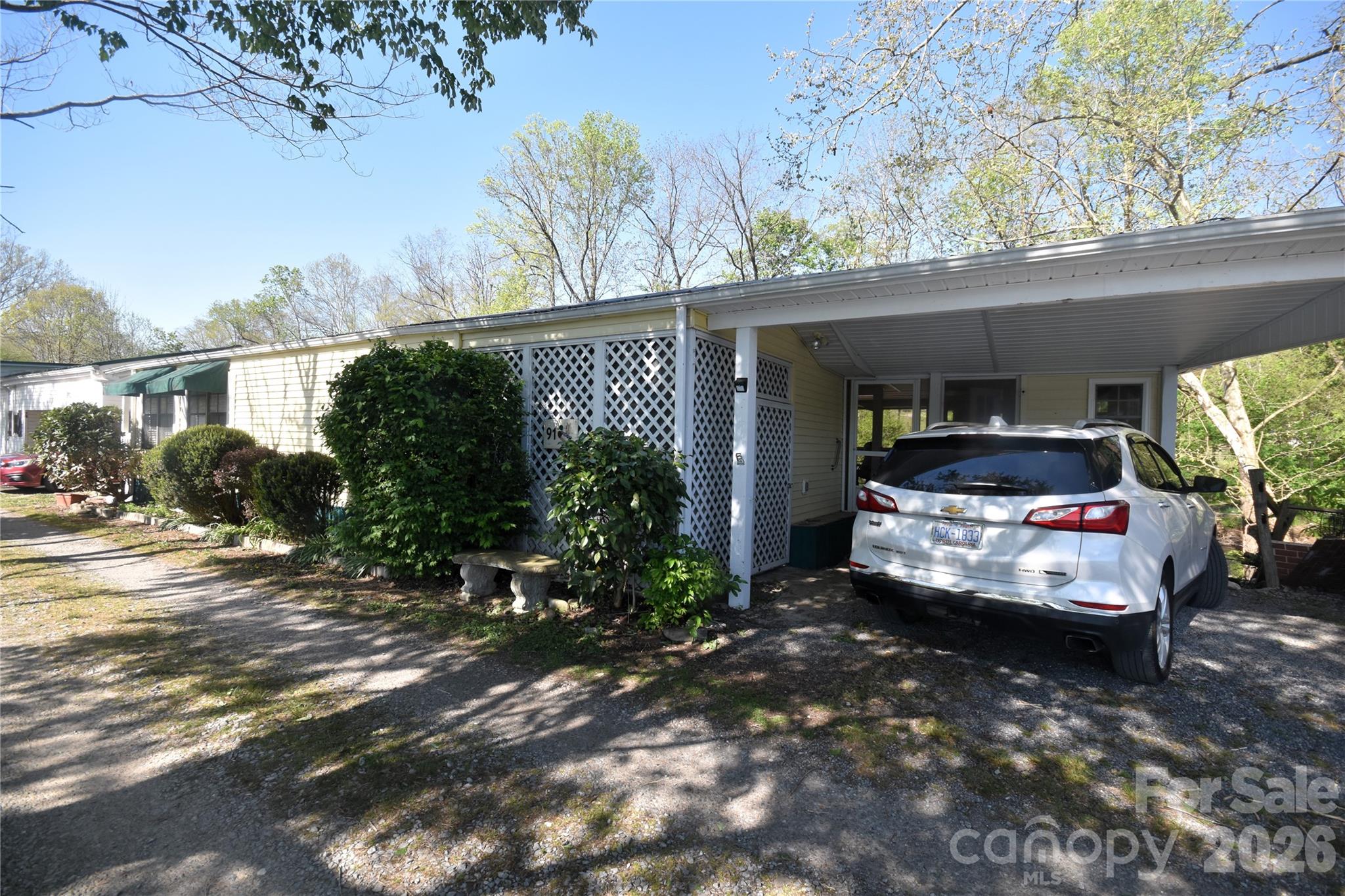 Dogwood Lakes - Residential