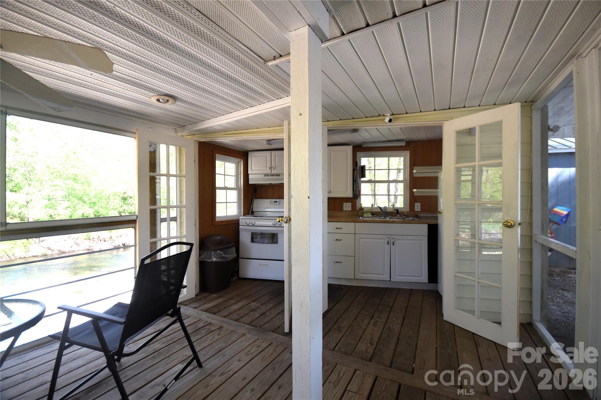 Dogwood Lakes - Residential