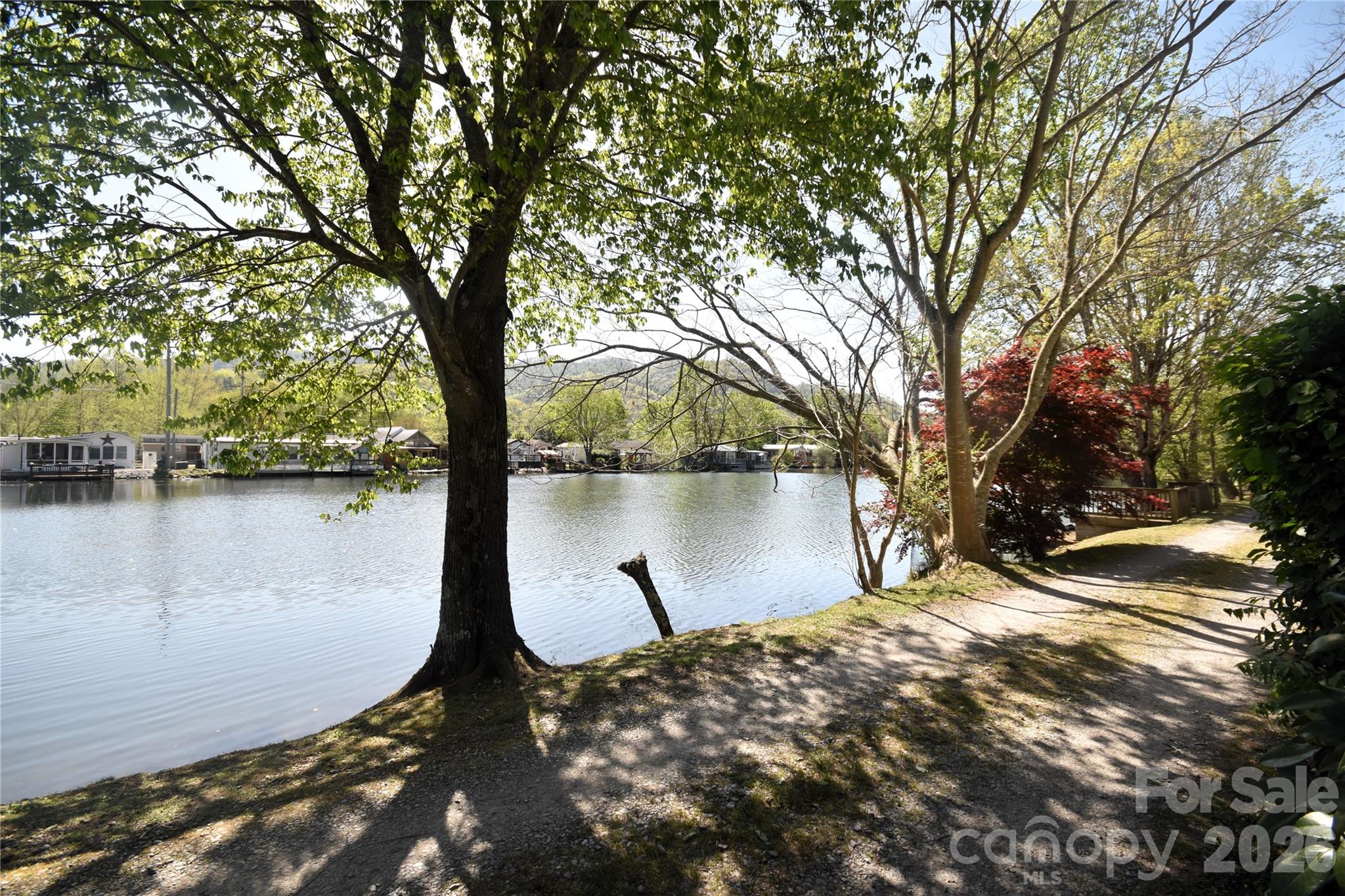 Dogwood Lakes - Residential