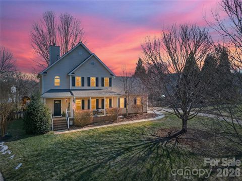 Photo of 5018 Chapel Chase Lane, Huntersville, NC 28078 (MLS # 4345596)