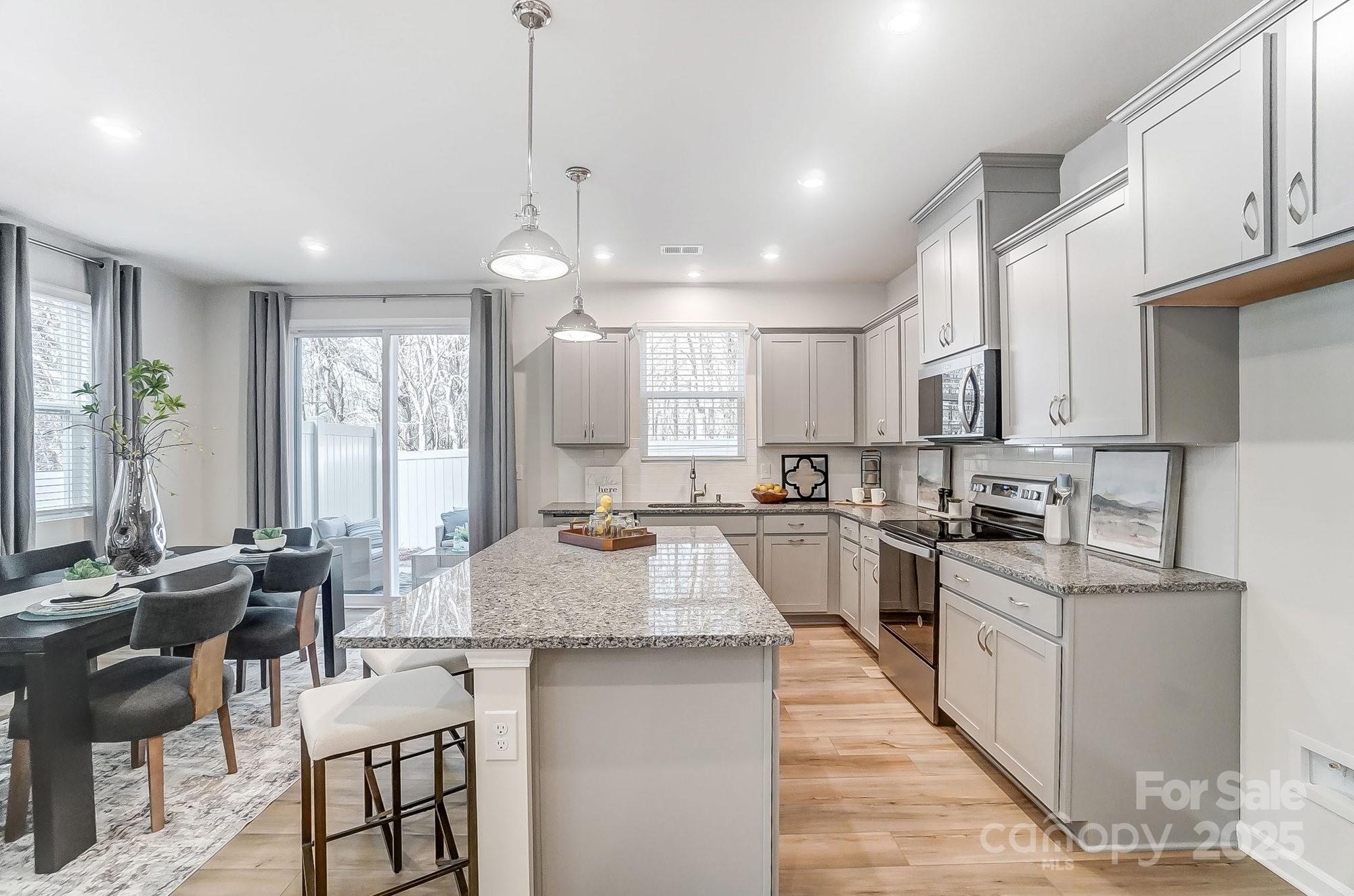 Arbor Chase - Residential