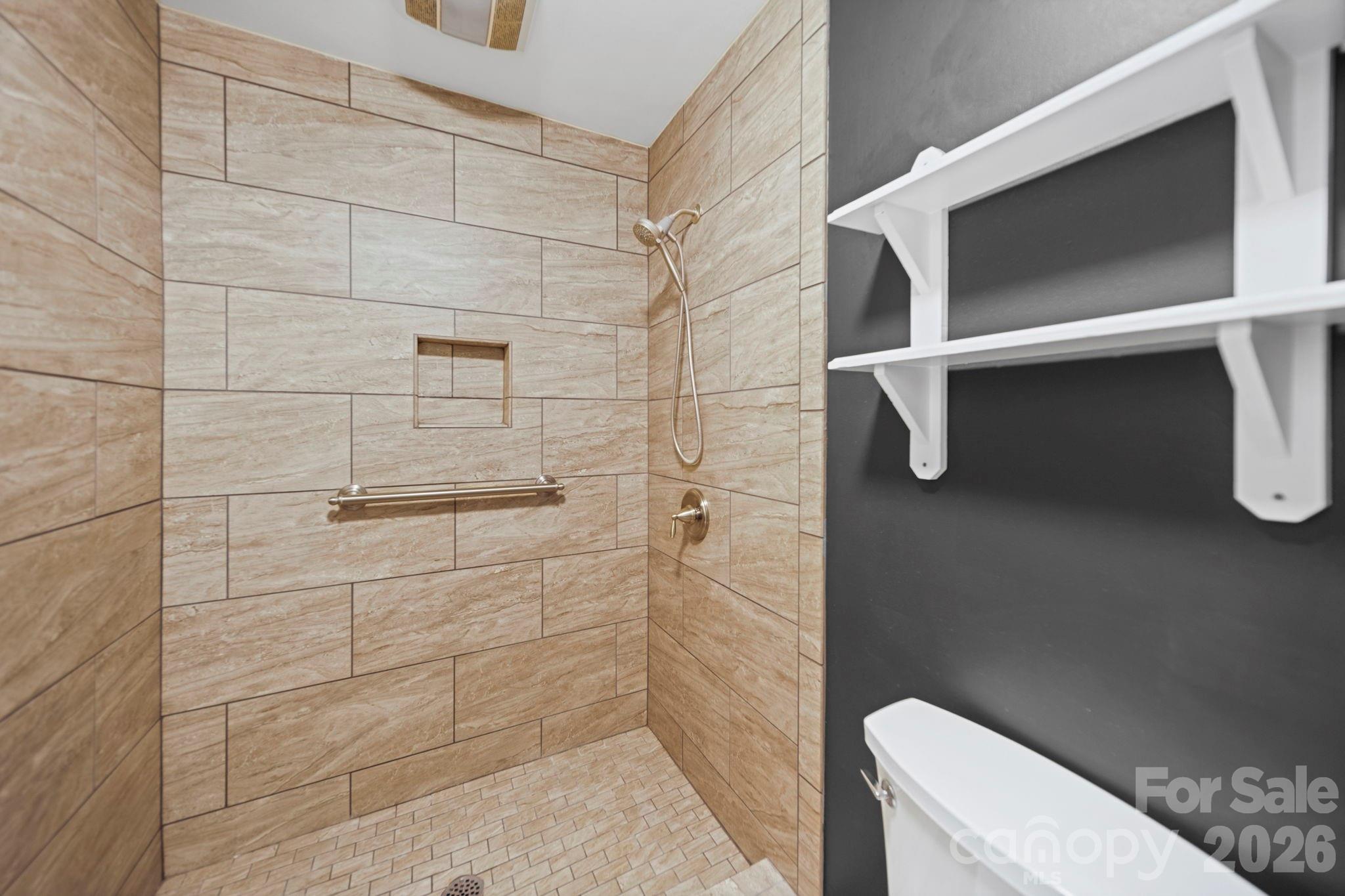 Lost Colony - Residential