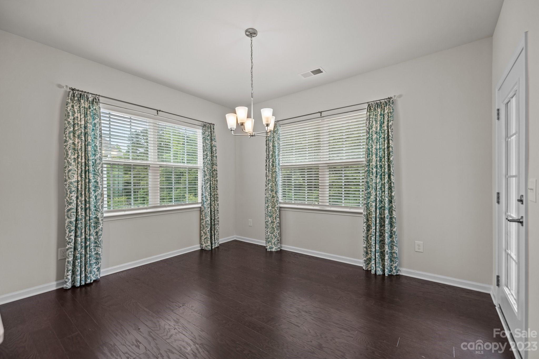 Tree Tops - Residential