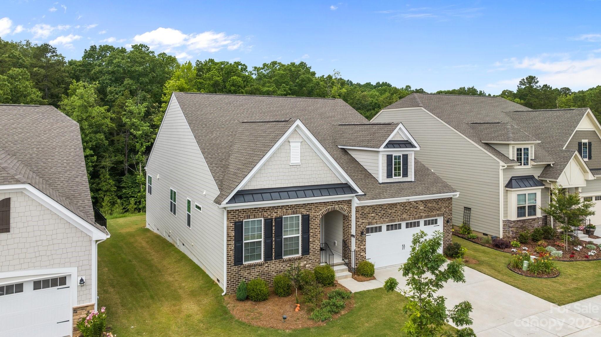 Tree Tops - Residential