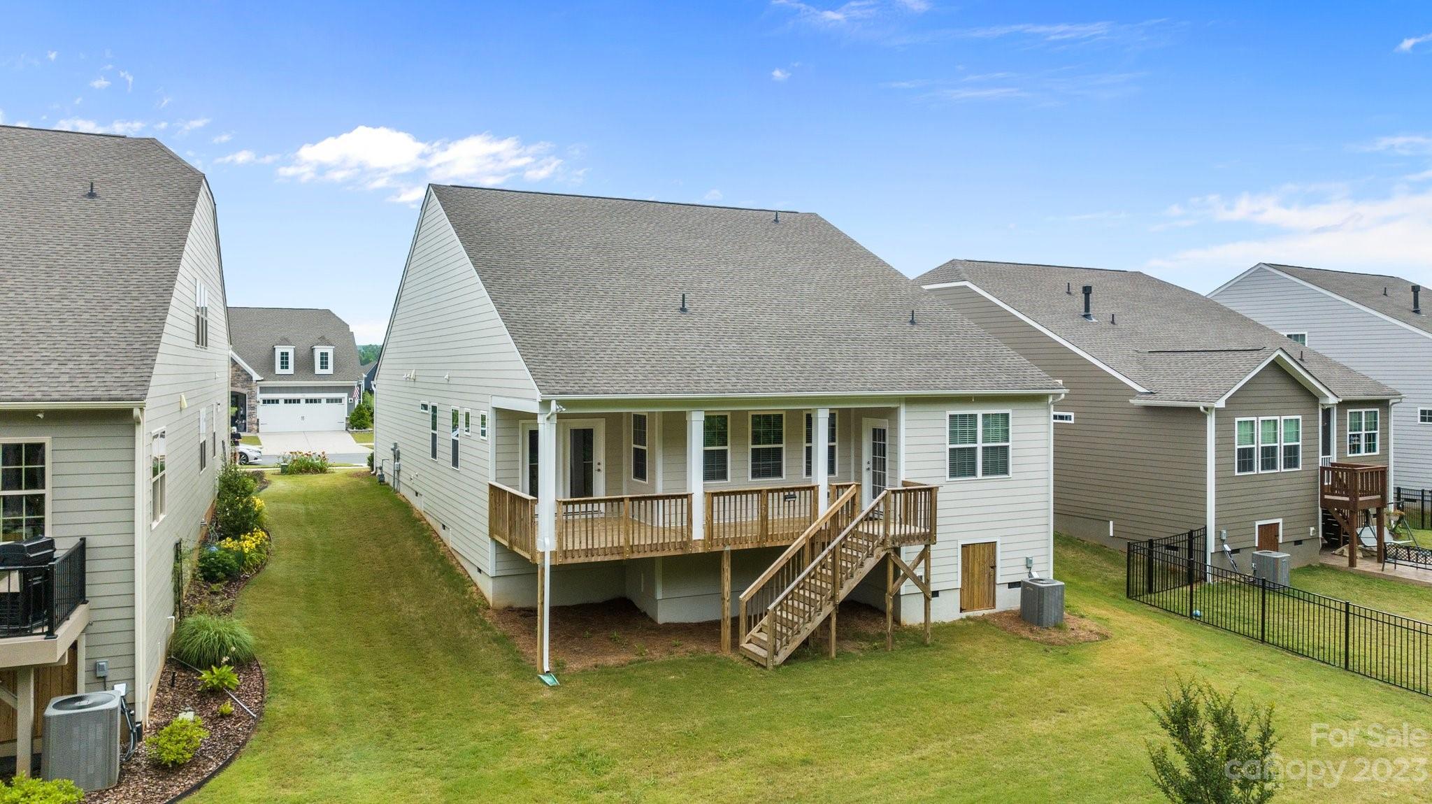 Tree Tops - Residential