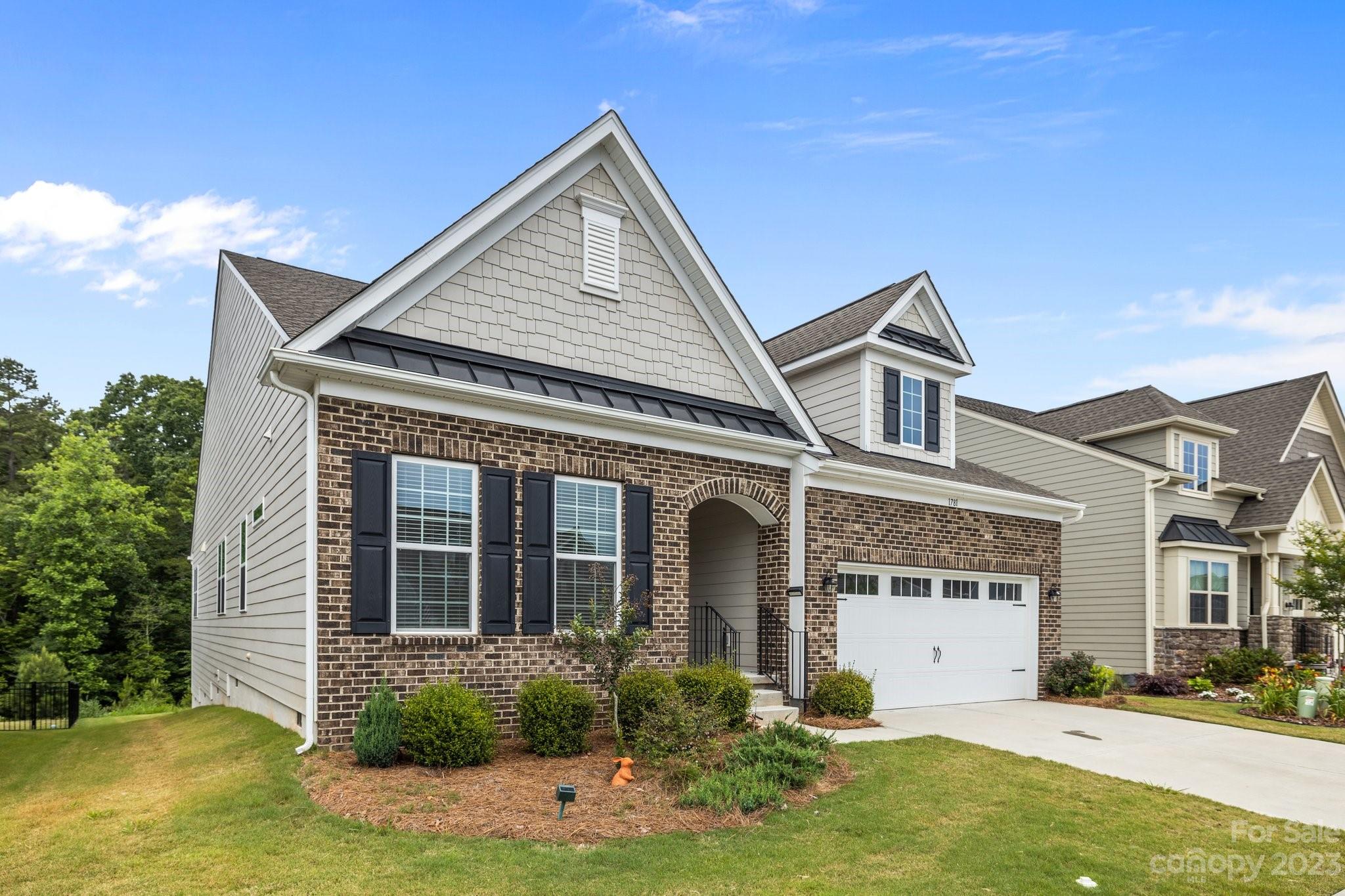 Tree Tops - Residential