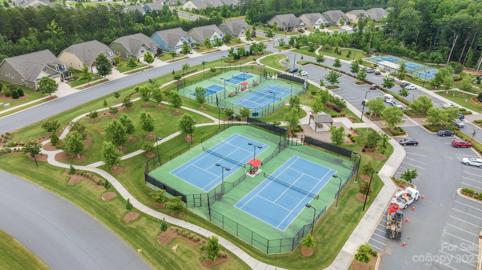 Tree Tops - Residential