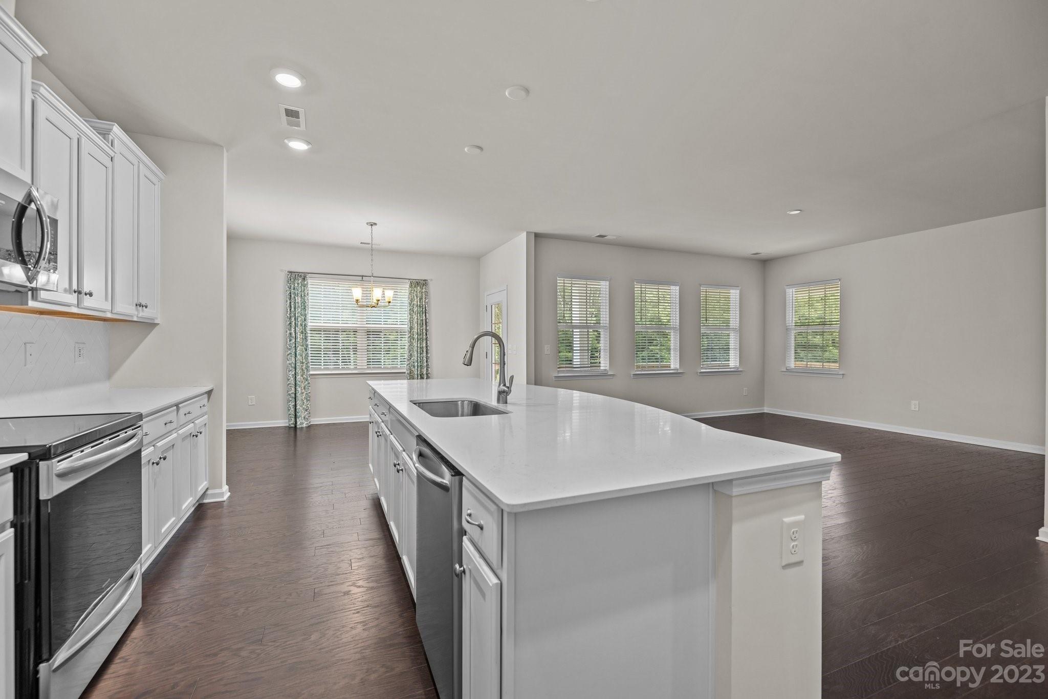 Tree Tops - Residential