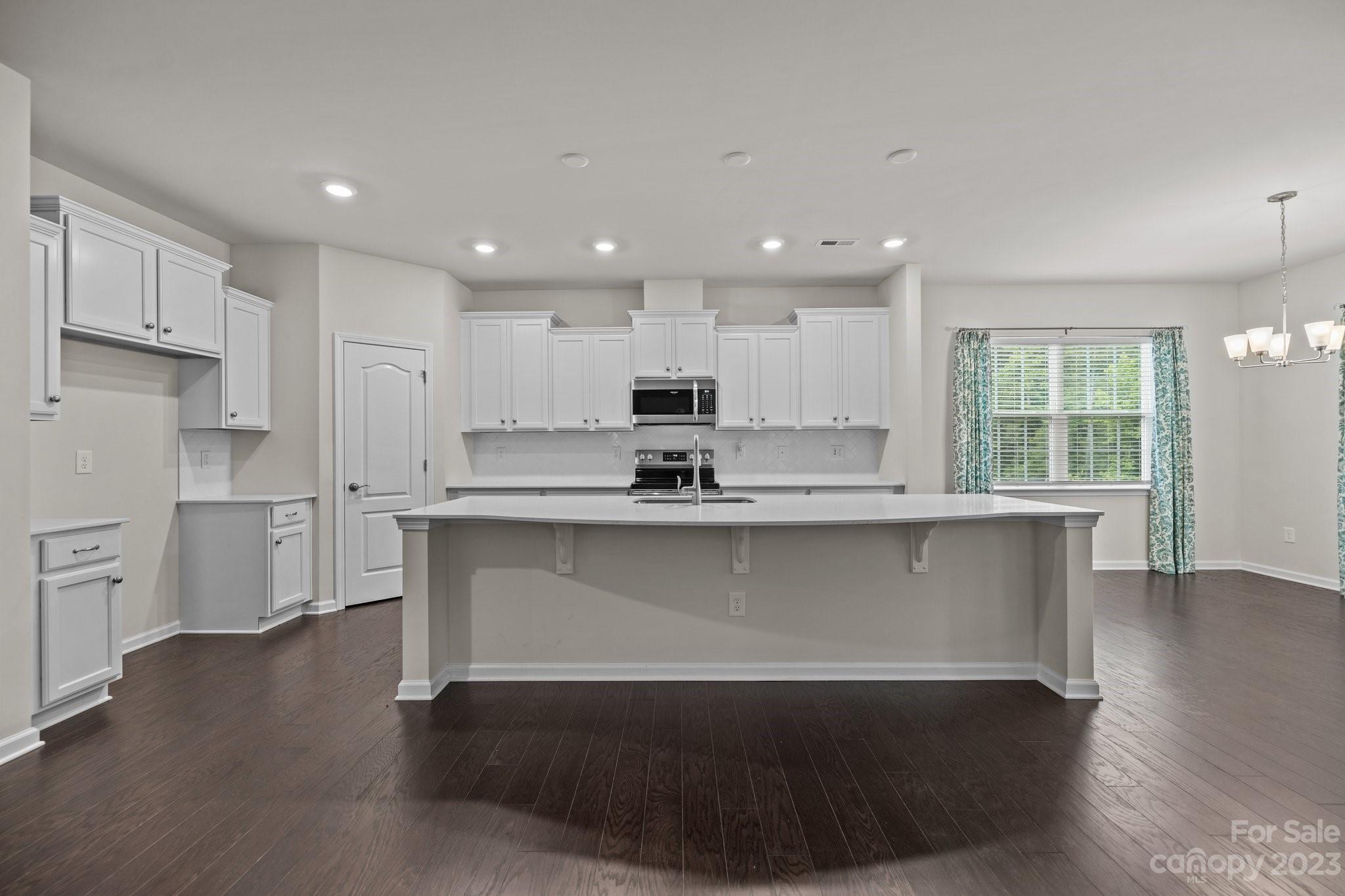 Tree Tops - Residential