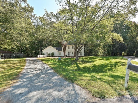 Photo of 11200 Walking Horse Lane, Charlotte, NC 28215 (MLS # 4426487)