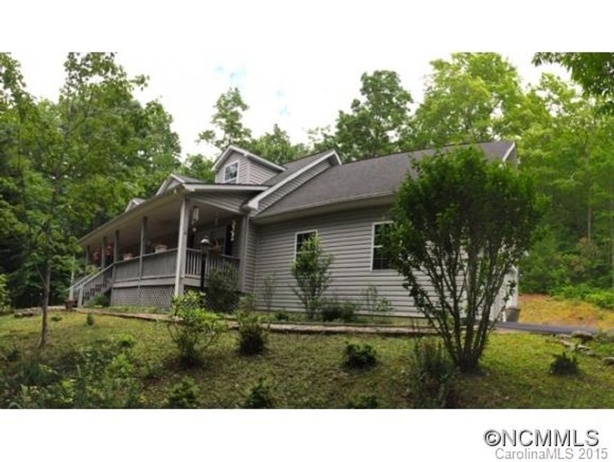 Sunny spacious, well built 2 story, 3BR & 2.5BA home with generous Master suite & cozy LR & fireplace. Solid oak stairway leads to 2BR upstairs &  office/studio bonus space. Bonus room over tidy oversize dbl. garage with shop area. Bright eat-in kitchen w/2 pantries & granite ctrtops.. Hot tub on private back deck!  Very well insulated, low utility bills. Covered rocking chair front porch. Furniture negotiable. Enjoy all SF amenities: see pics!